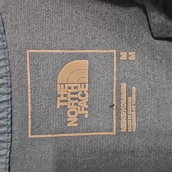 The North Face Men's Active Trail Henley - Picture 4 of 5